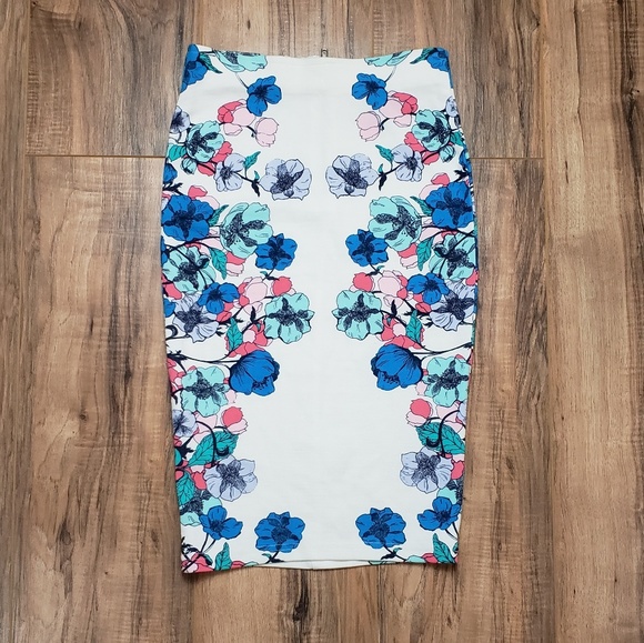 H&M Dresses & Skirts - H&M